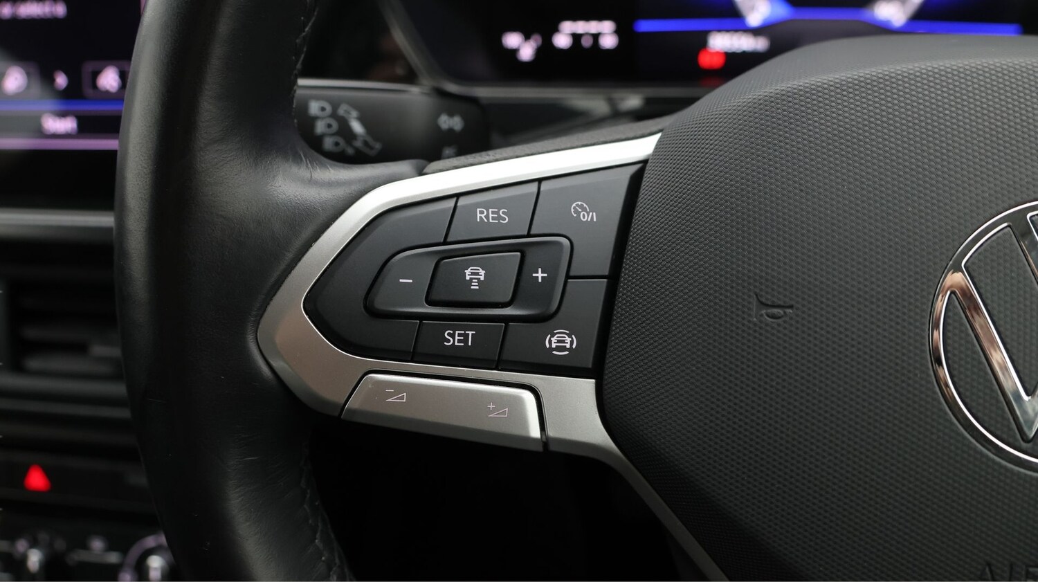 Used Volkswagen T-Cross 2023 for sale - 77431495: Photo 22