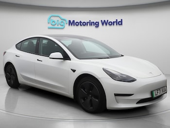 Tesla - Model 3