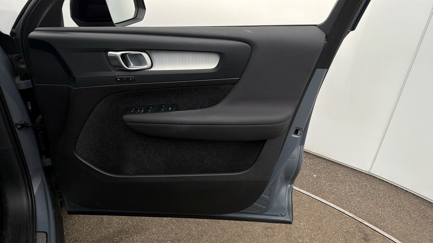 Used Volvo XC40 2022 for sale - 77966611: Photo 15