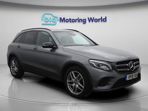 Used Mercedes-Benz GLC 2019 for sale - 76227652: Photo 1
