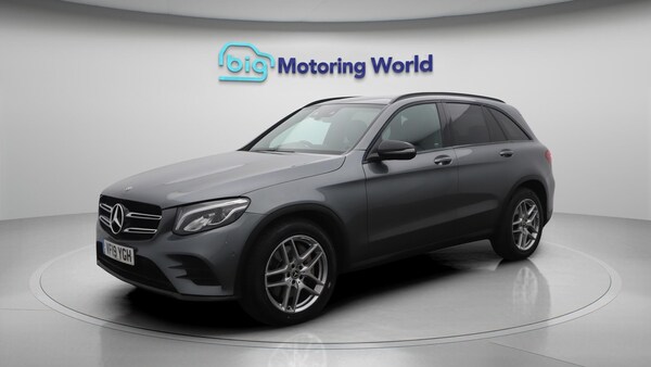 Used Mercedes-Benz GLC 2019 for sale - 76227652: Photo 4