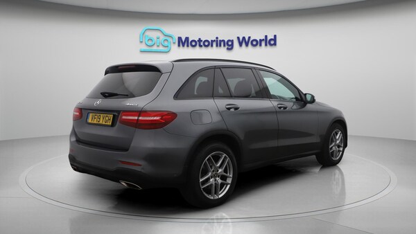 Used Mercedes-Benz GLC 2019 for sale - 76227652: Photo 8