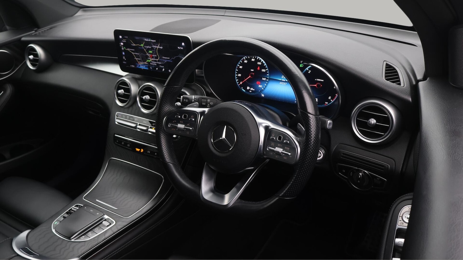 Used Mercedes-Benz GLC 2020 for sale - 76388711: Photo 10