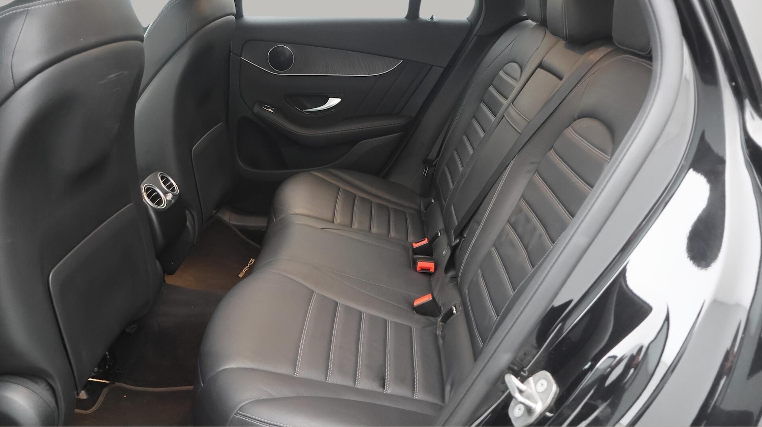 Used Mercedes-Benz GLC 2020 for sale - 76388711: Photo 17