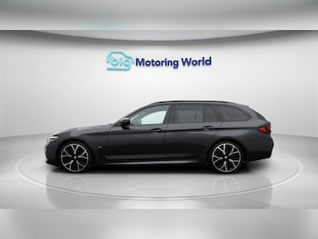 Used BMW 5 Series 2021 for sale - 79004096: Photo