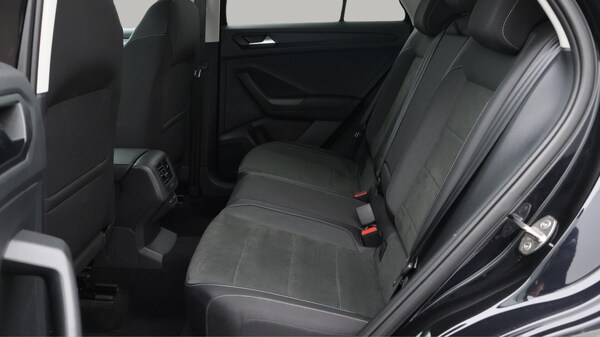Used Volkswagen T-Roc 2023 for sale - 76072333: Photo 17