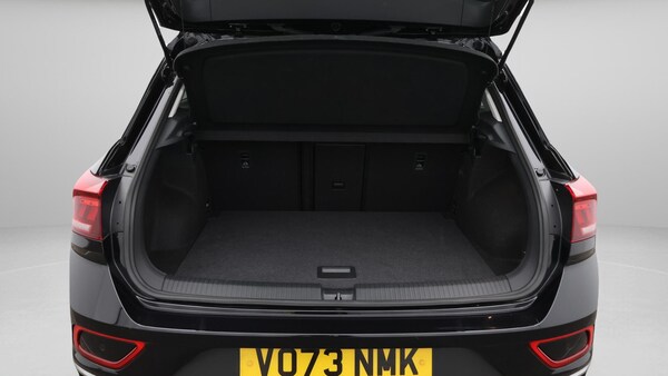Used Volkswagen T-Roc 2023 for sale - 76072333: Photo 18