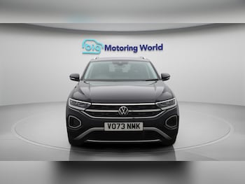Used Volkswagen T-Roc 2023 for sale - 76072333: Photo 3