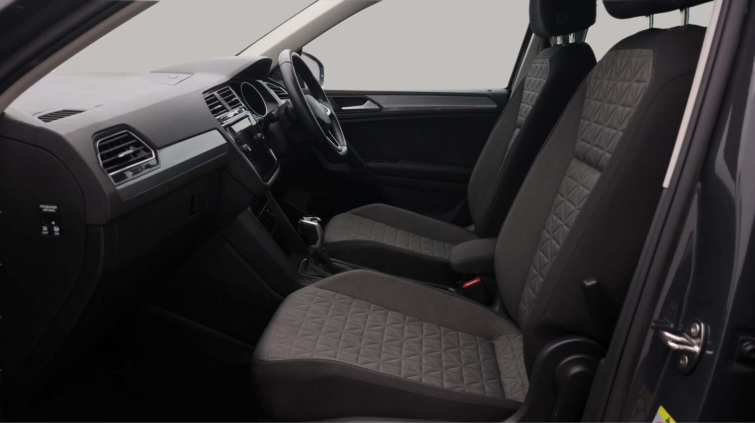 Used Volkswagen Tiguan for sale - 77502457: Photo 14