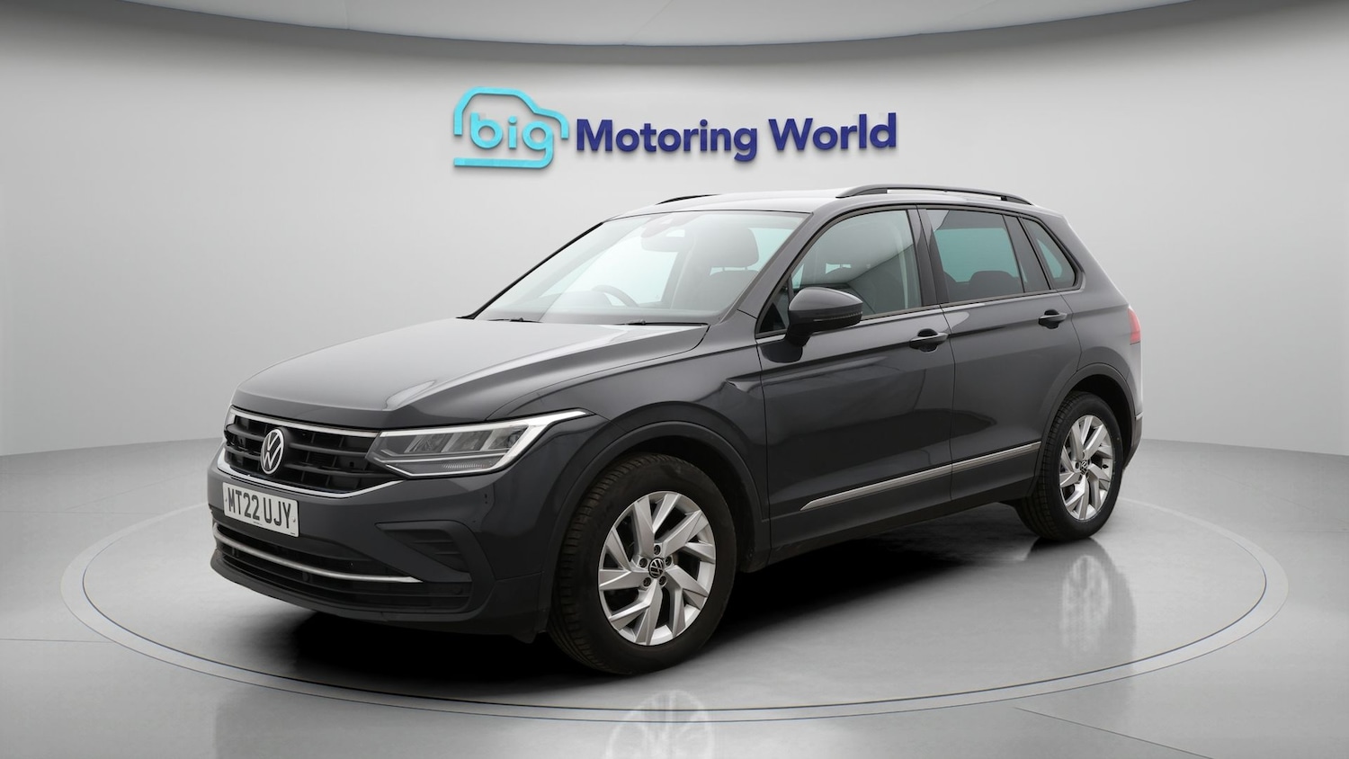 Used Volkswagen Tiguan for sale - 77502457: Photo 3