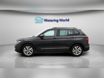 Used Volkswagen Tiguan 2022 for sale - 77502457: Photo