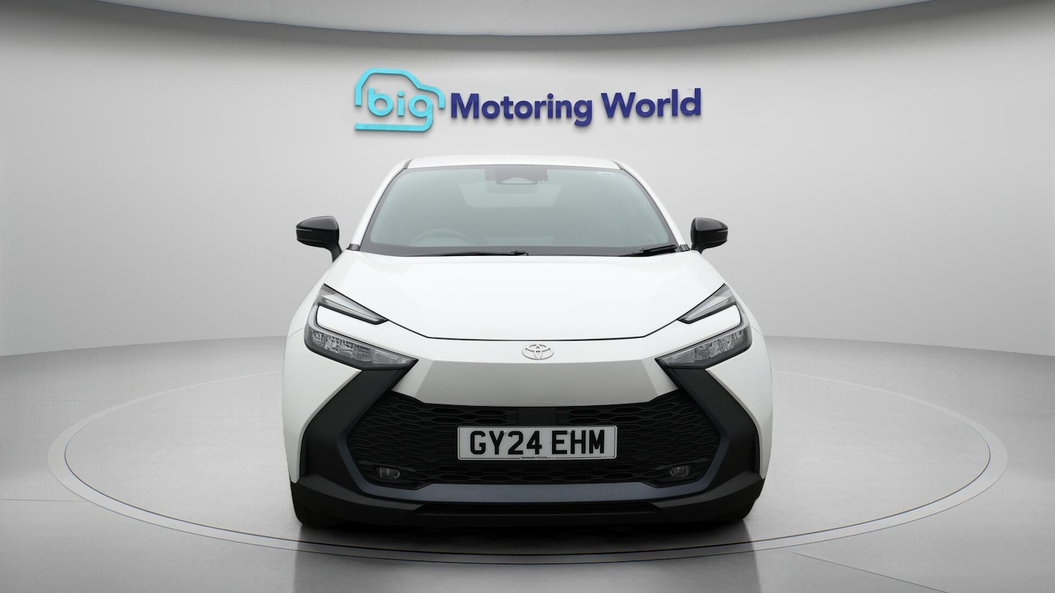 Used Toyota C-HR 2024 for sale - 76689341: Photo 3