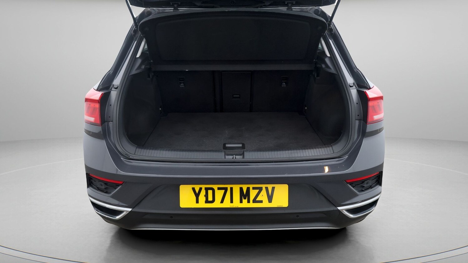 Used Volkswagen T-Roc 2021 for sale - 77528795: Photo 17