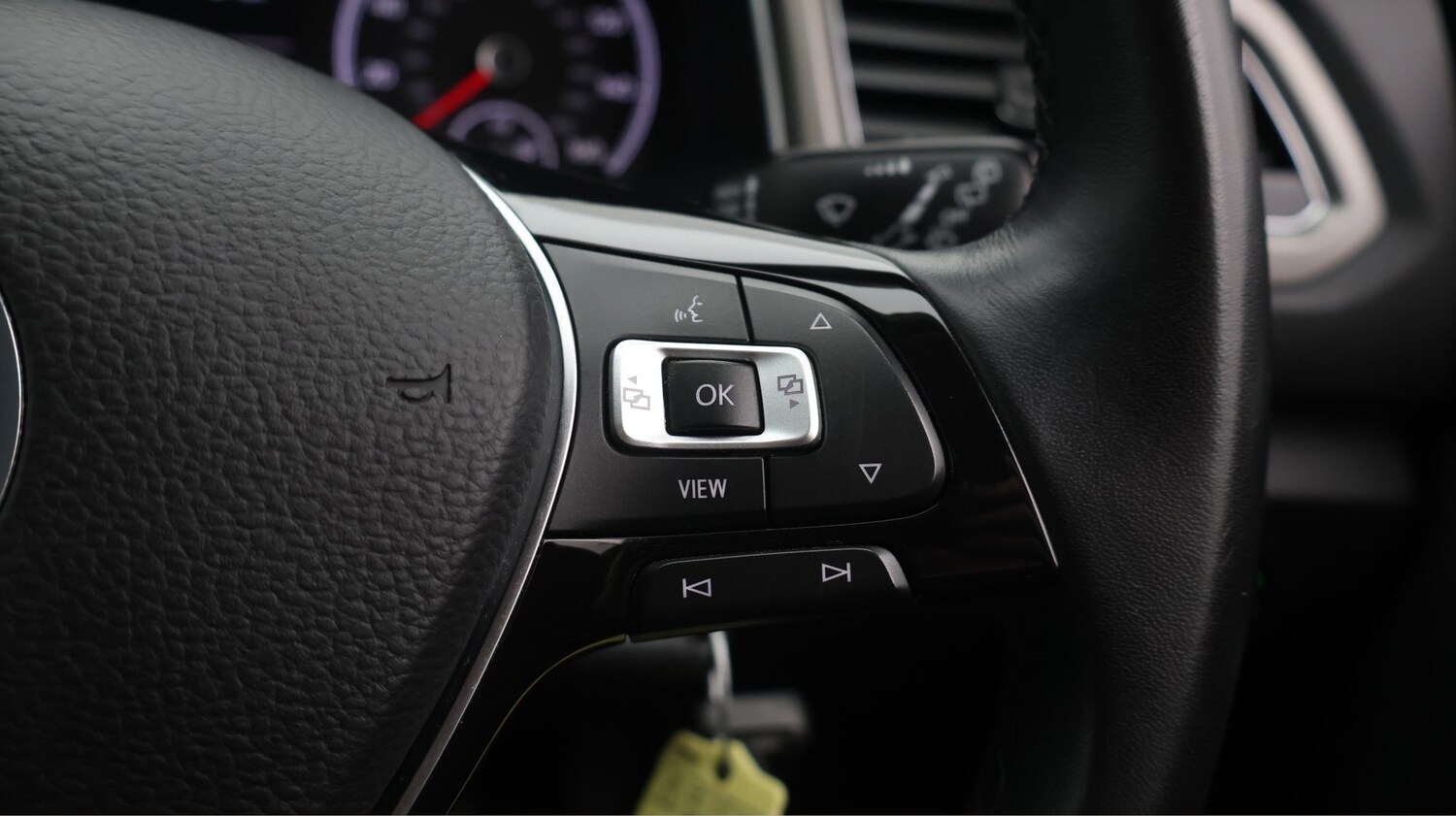 Used Volkswagen T-Roc 2021 for sale - 77528795: Photo 23