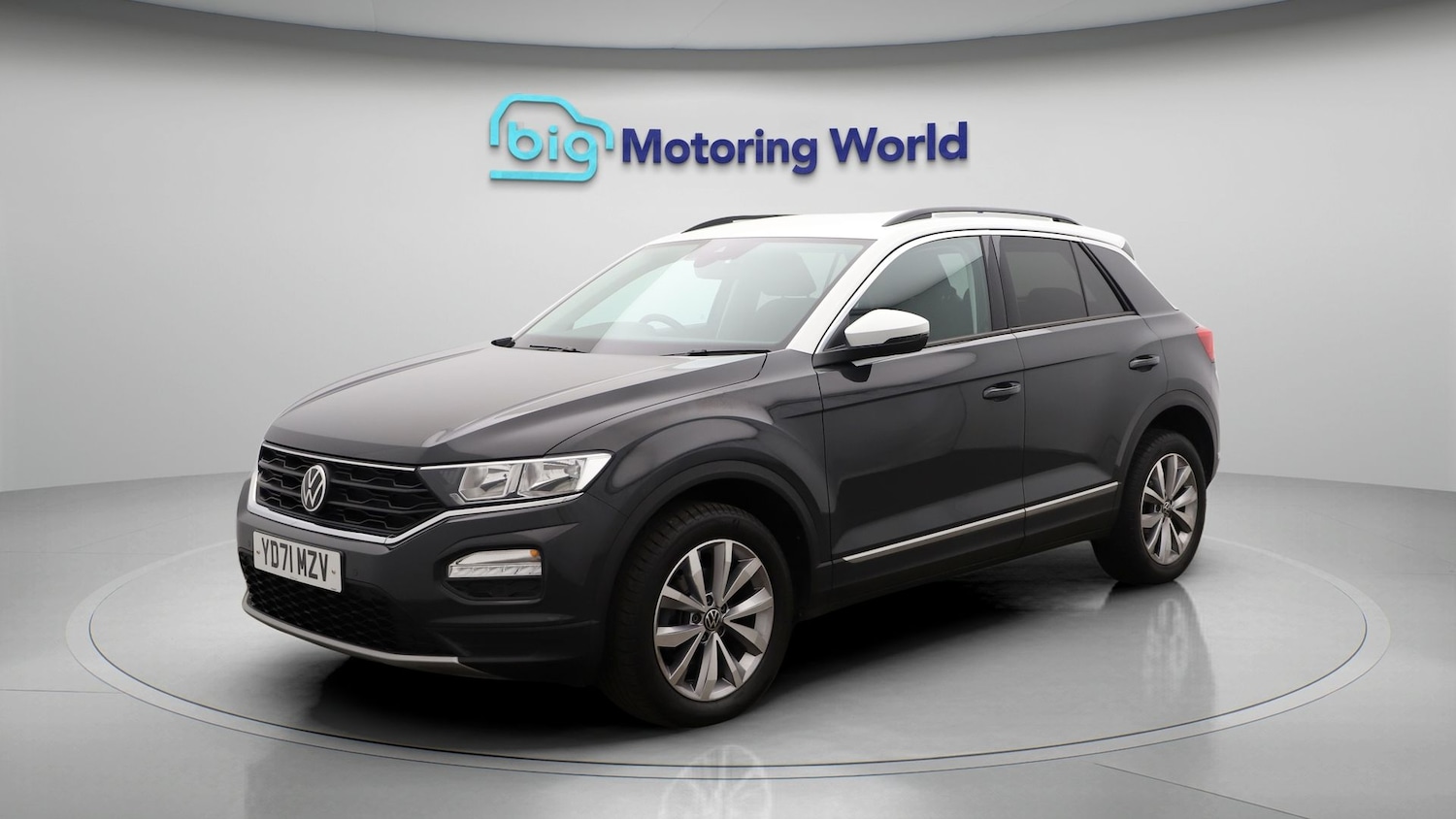 Used Volkswagen T-Roc 2021 for sale - 77528795: Photo 3