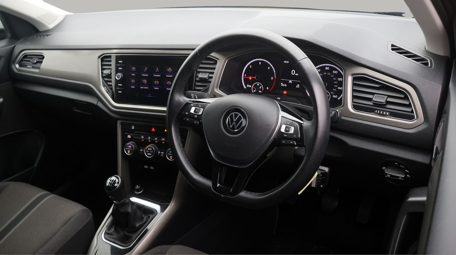 Used Volkswagen T-Roc 2021 for sale - 77528795: Photo 9