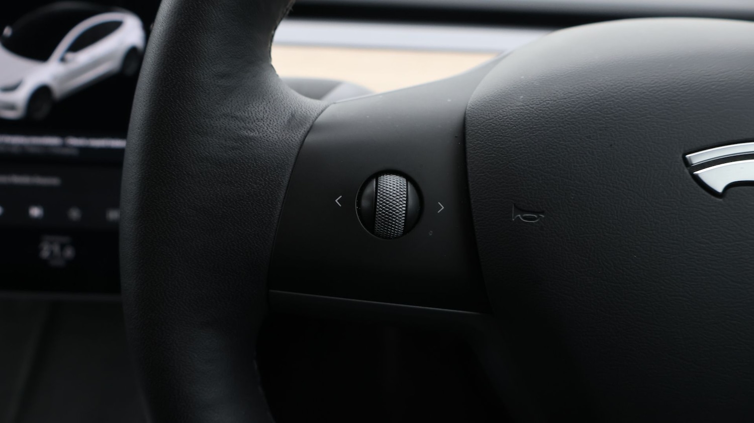 Used Tesla Model 3 2021 for sale - 76979621: Photo 26