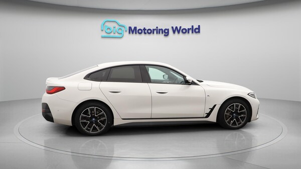 Used BMW i4 2022 for sale - 75477672: Photo 9