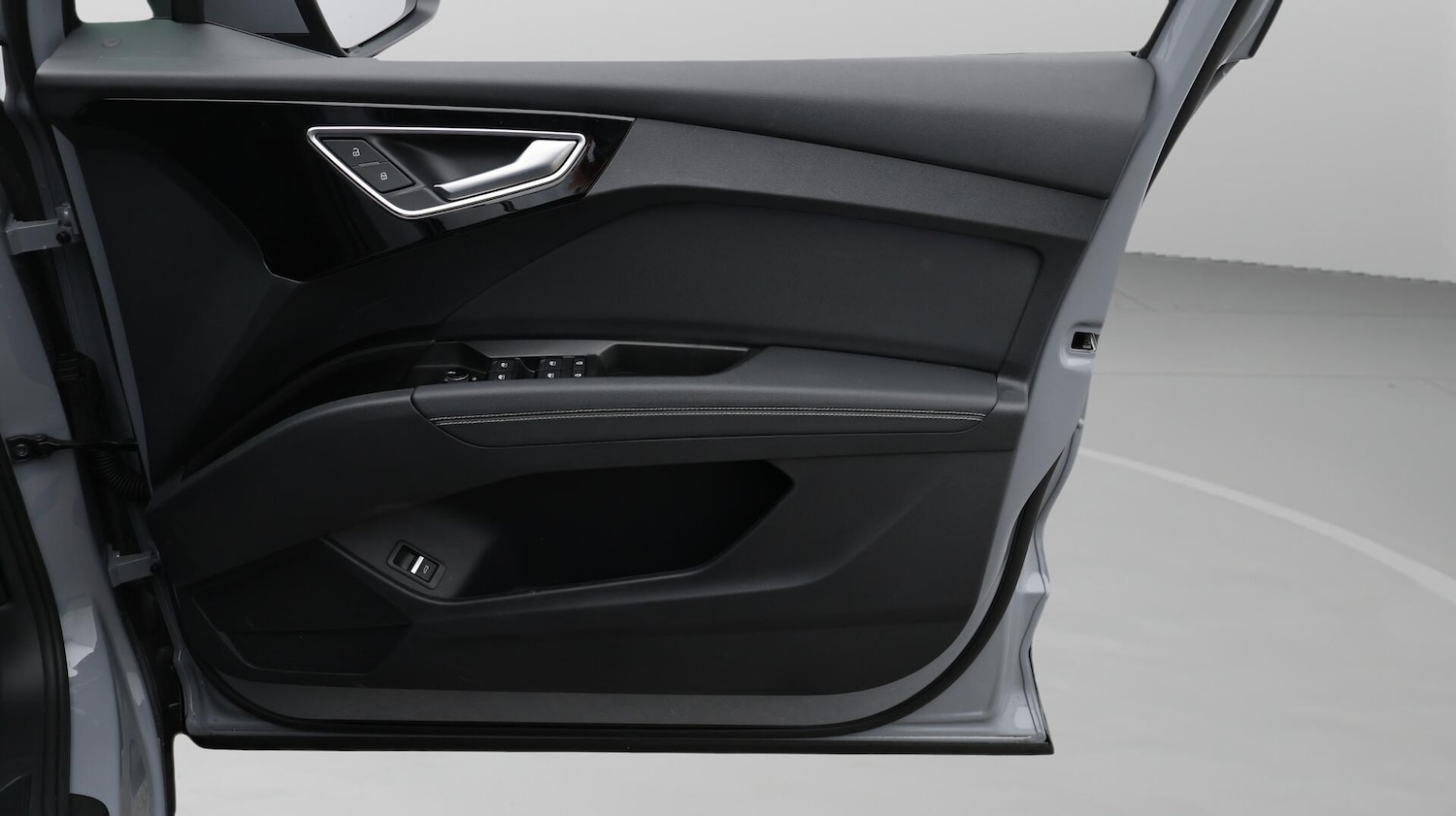 Used Audi Q4 e-tron 2024 for sale - 76702394: Photo 16