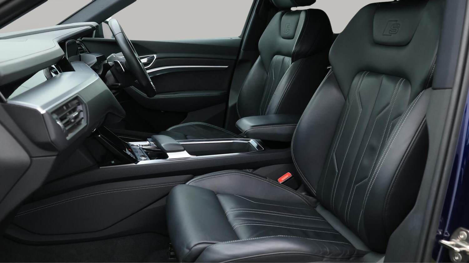 Used Audi e-tron 2021 for sale - 76671238: Photo 15