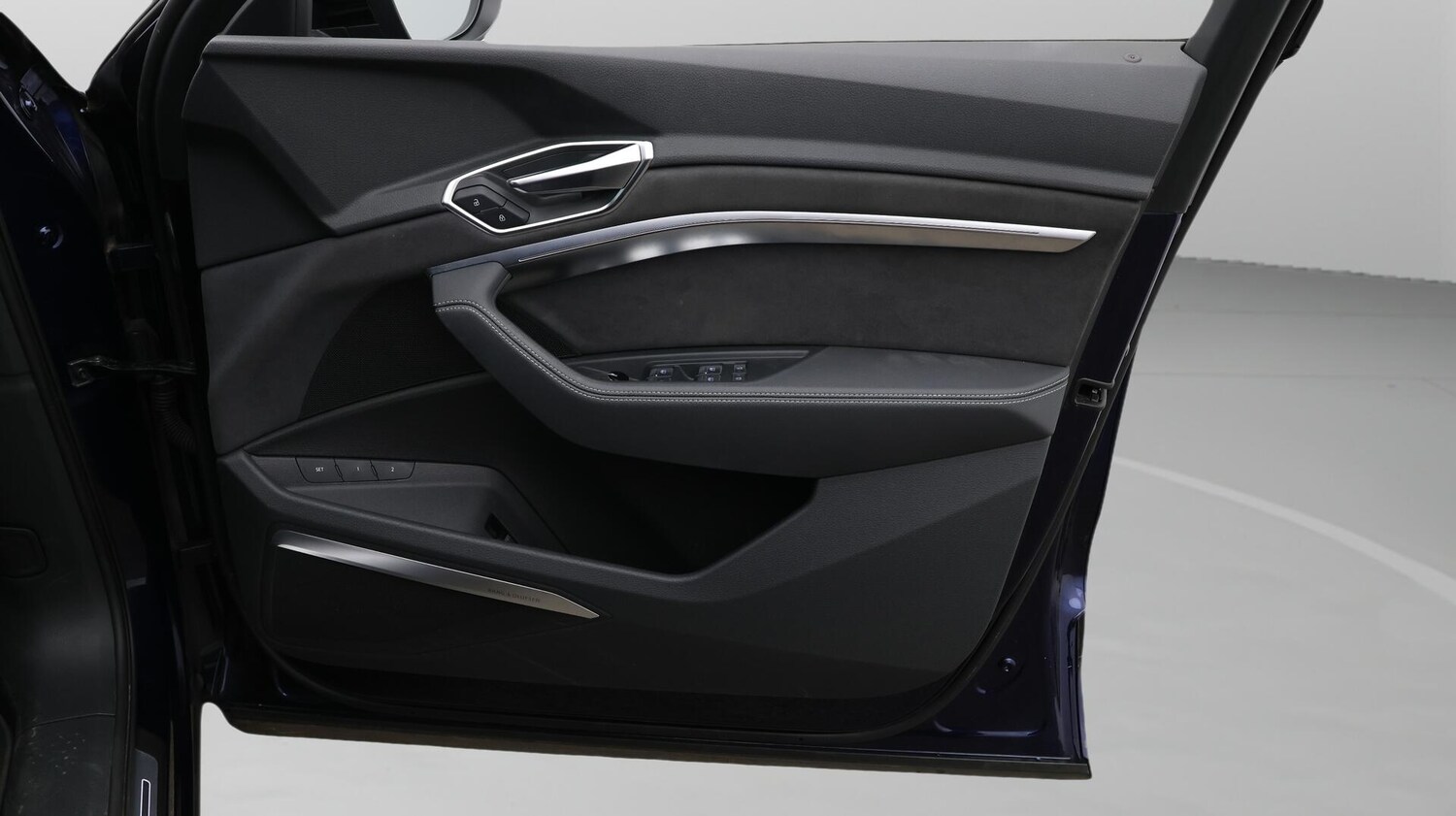 Used Audi e-tron 2021 for sale - 76671238: Photo 16