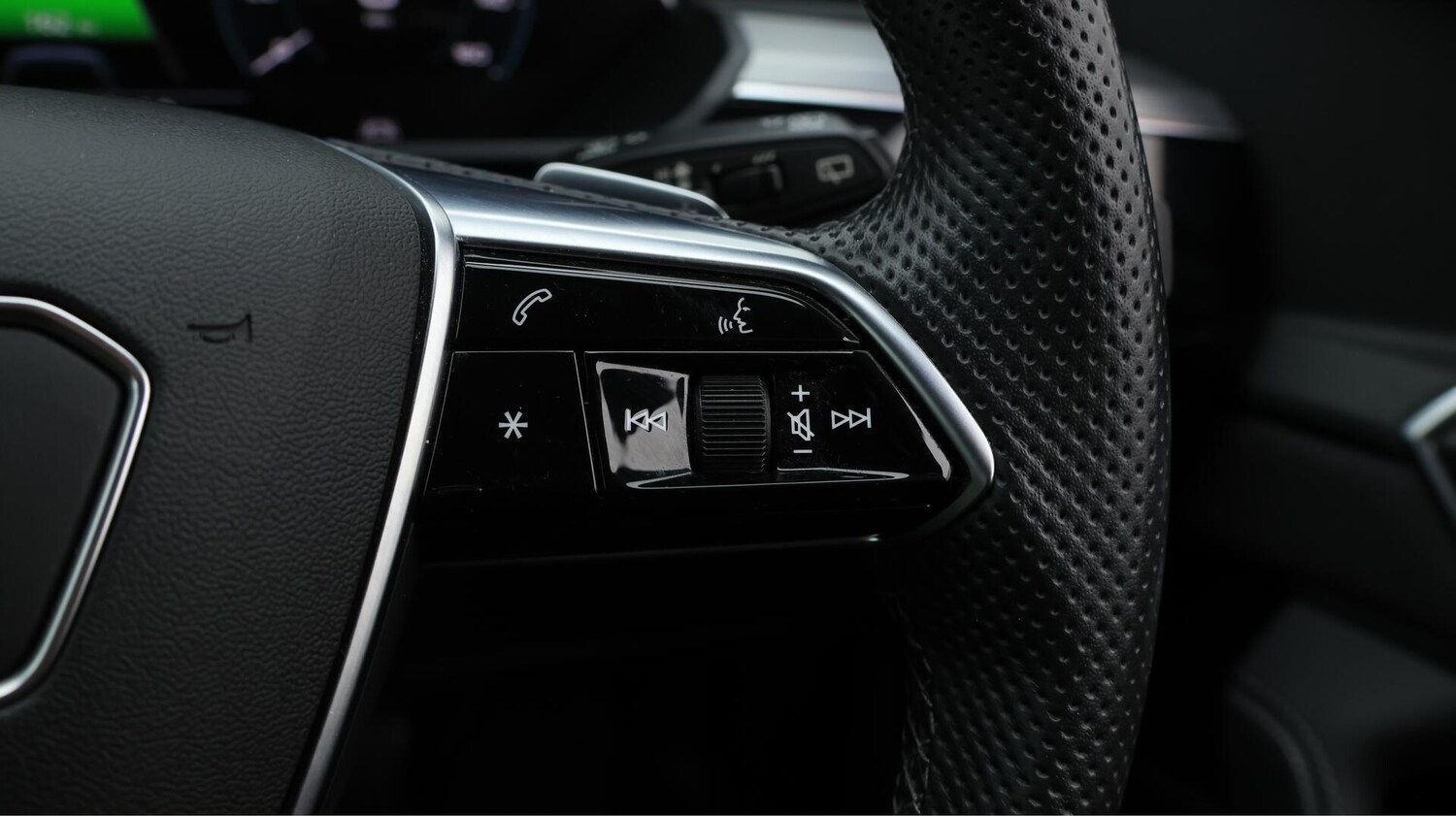 Used Audi e-tron 2021 for sale - 76671238: Photo 26