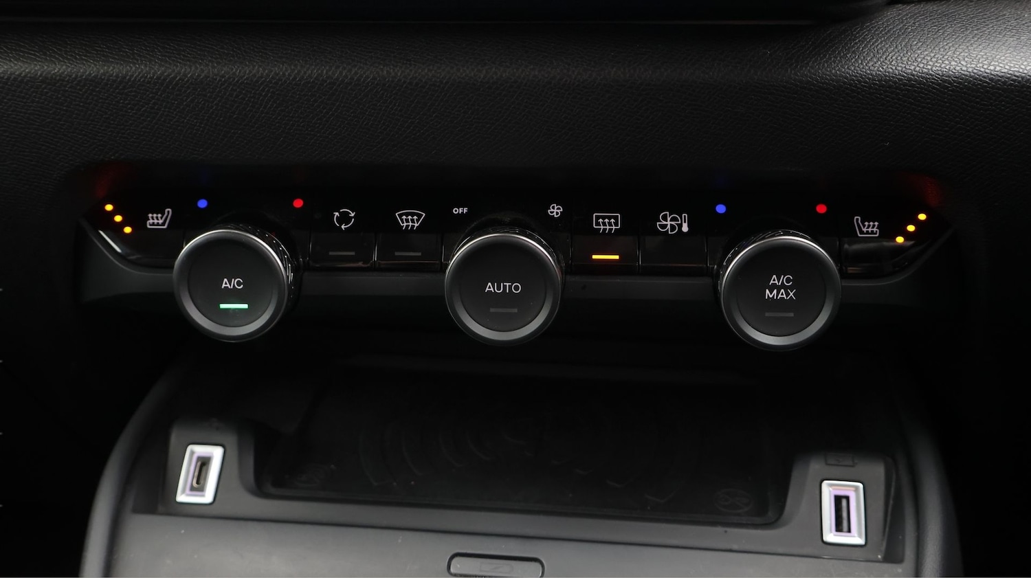 Used Citroen C4 2022 for sale - 77195570: Photo 12