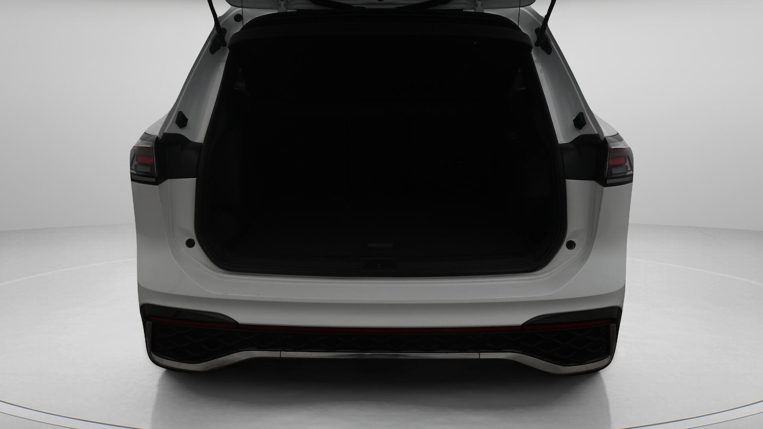 Used Volkswagen Tiguan 2025 for sale - 76743137: Photo 18