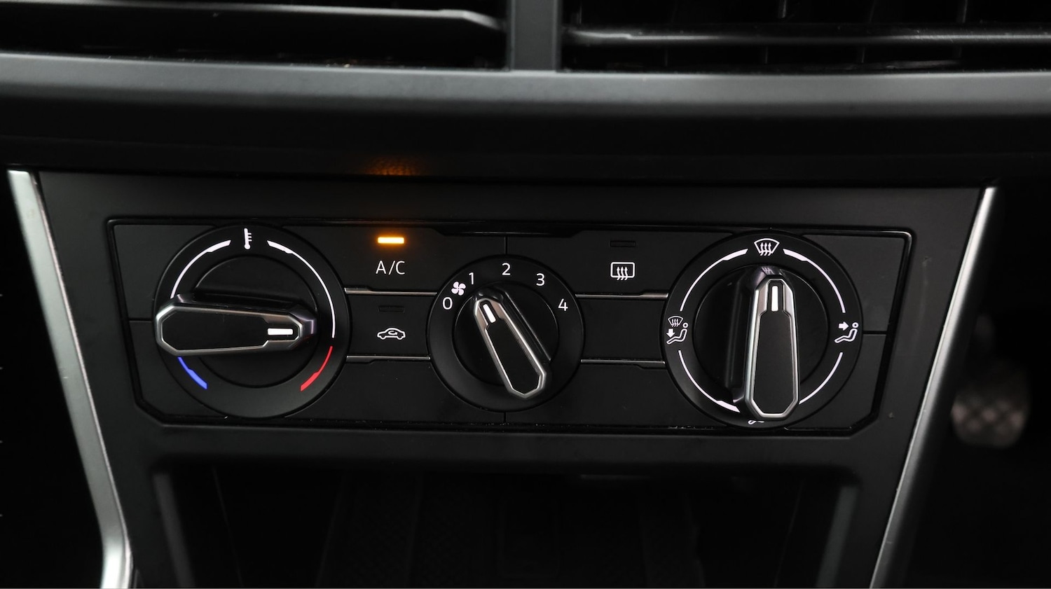 Used Volkswagen Taigo 2023 for sale - 77662652: Photo 12