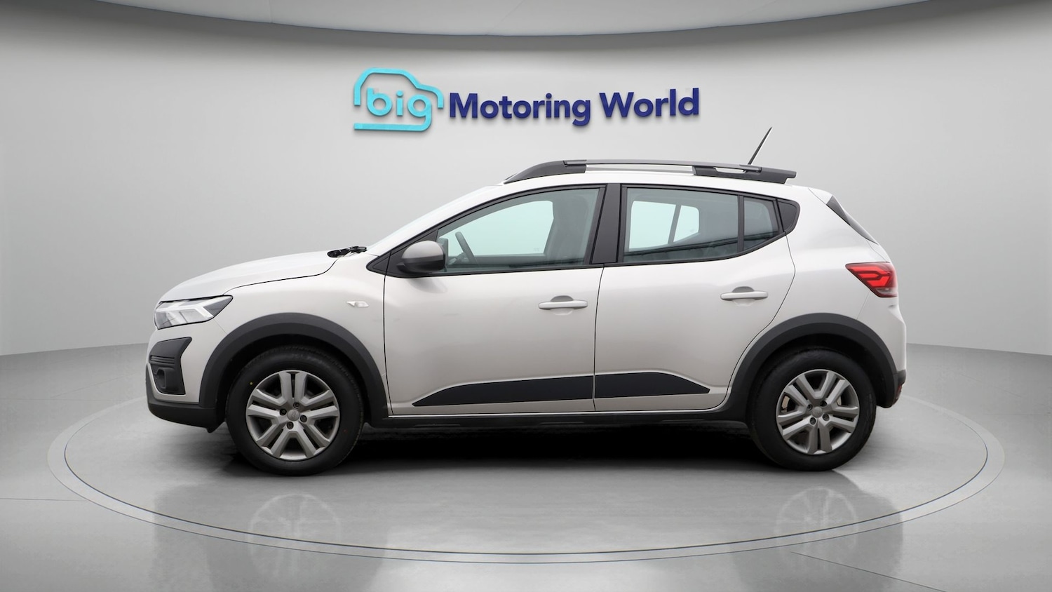 Used Dacia Sandero Stepway 2023 for sale - 77582460: Photo 4