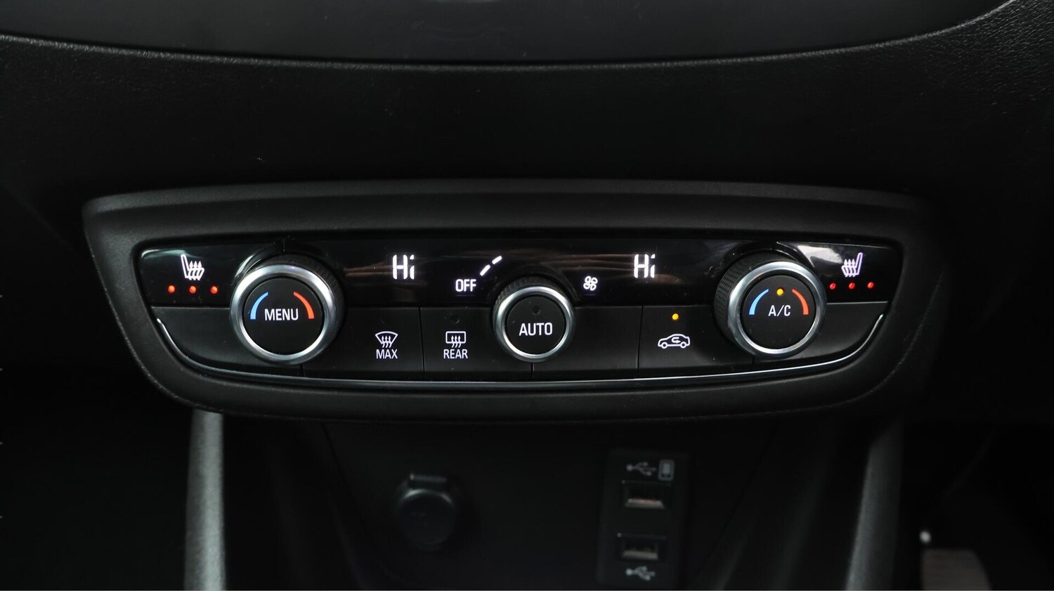 Used Vauxhall Crossland 2022 for sale - 76562191: Photo 13