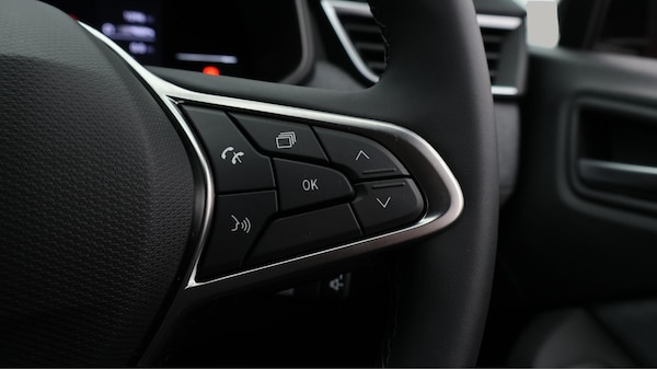 Used Renault Clio 2025 for sale - 76109105: Photo 25