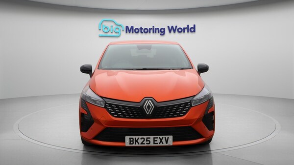 Used Renault Clio 2025 for sale - 76109105: Photo 3