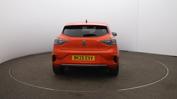 Used Renault Clio 2025 for sale - 76109105: Photo 56