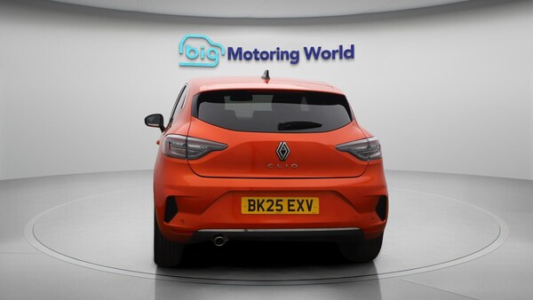 Used Renault Clio 2025 for sale - 76109105: Photo 7