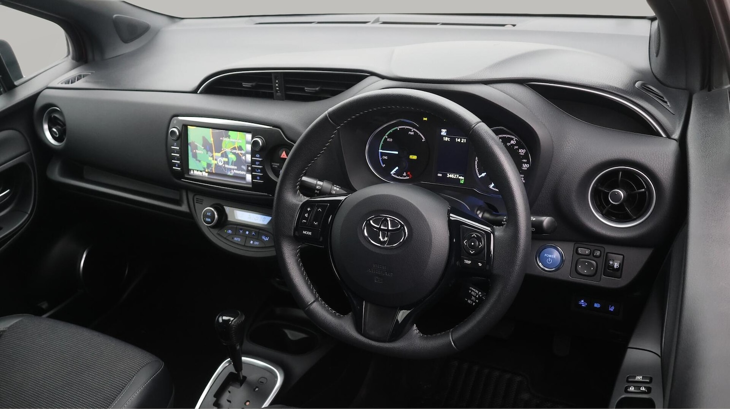 Used Toyota Yaris 2020 for sale - 76573614: Photo 10