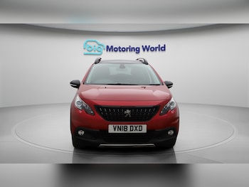 Used Peugeot 2008 2018 for sale - 76528010: Photo