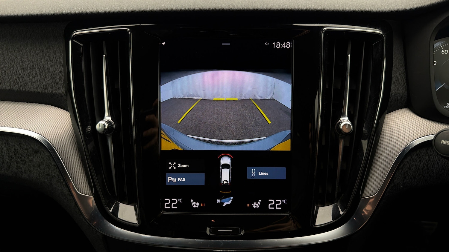 Used Volvo V60 2021 for sale - 78196622: Photo 25