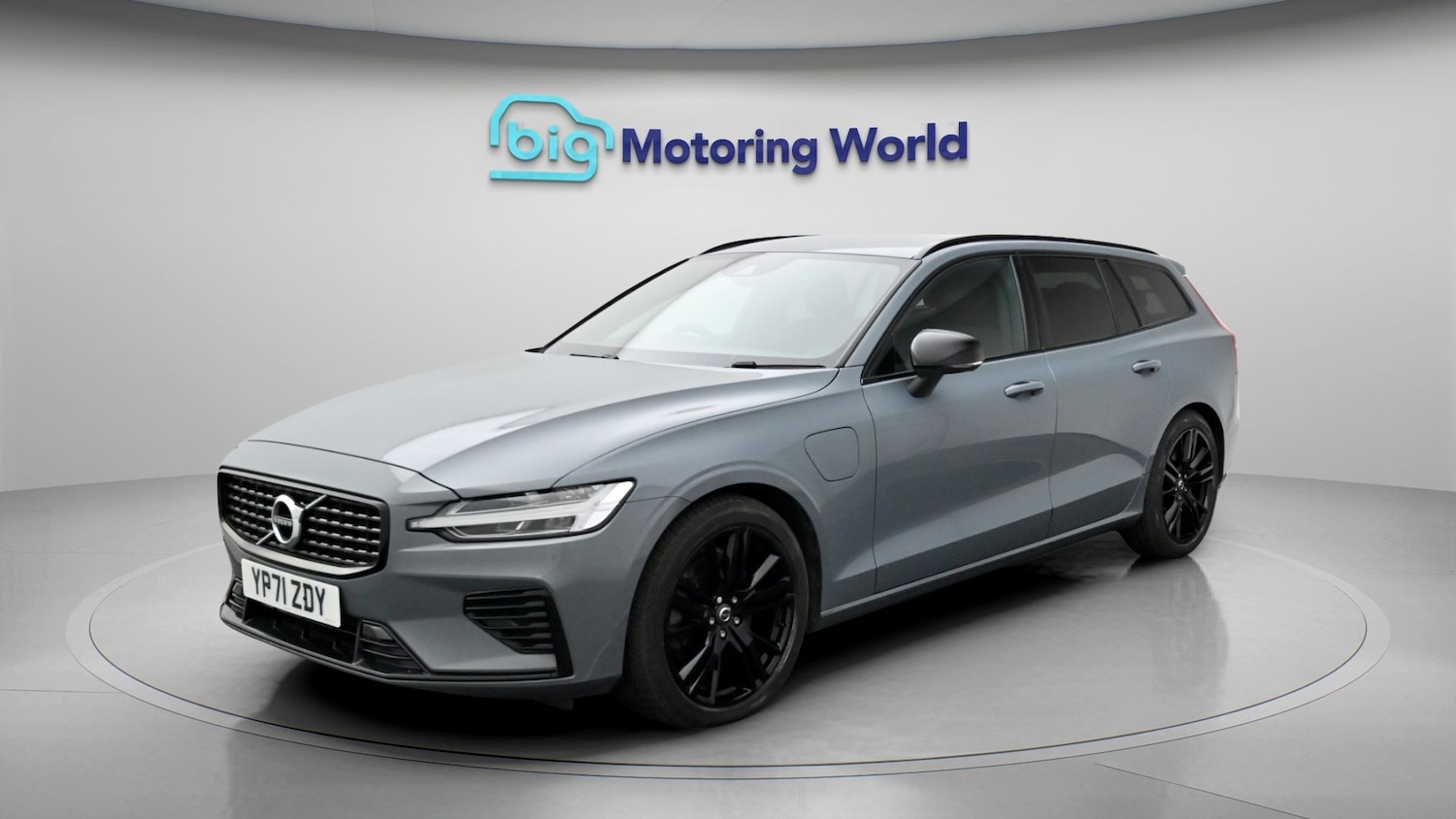 Used Volvo V60 2021 for sale - 78196622: Photo 3