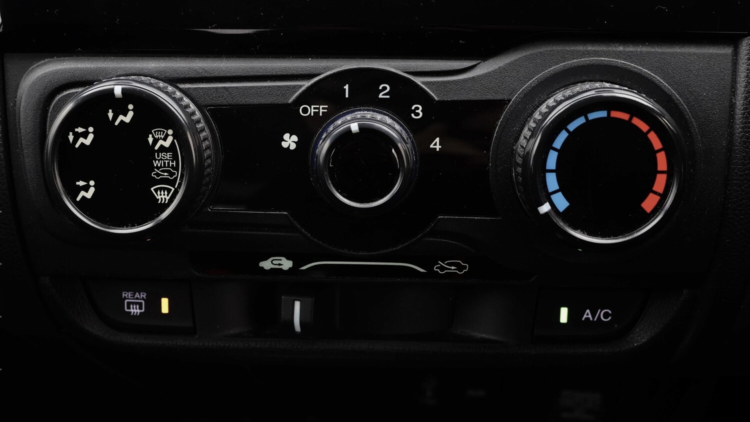 Used Honda Jazz 2019 for sale - 77337459: Photo 12