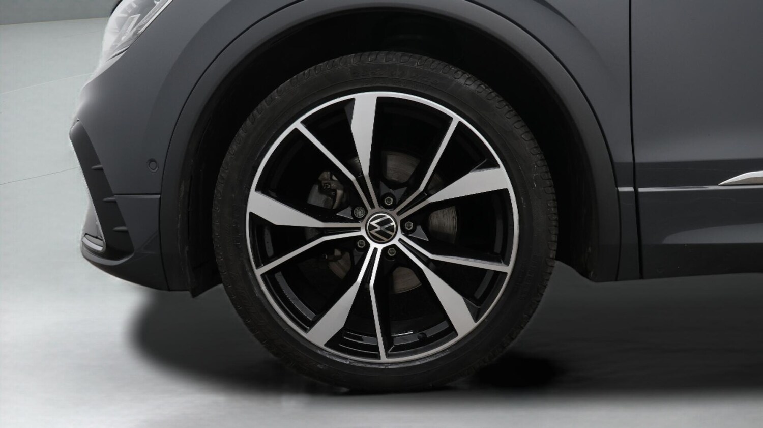 Used Volkswagen Tiguan 2021 for sale - 76561970: Photo 19