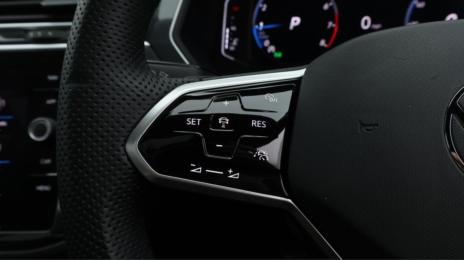 Used Volkswagen Tiguan 2021 for sale - 76561970: Photo 28