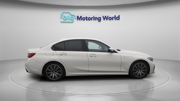 Used BMW 3 Series 2019 for sale - 75577088: Photo 9