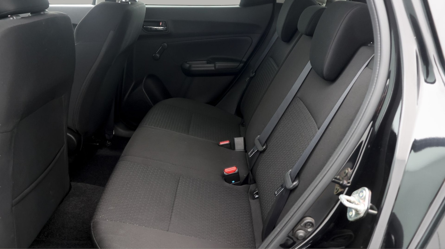 Used Suzuki Swift 2022 for sale - 77418468: Photo 16