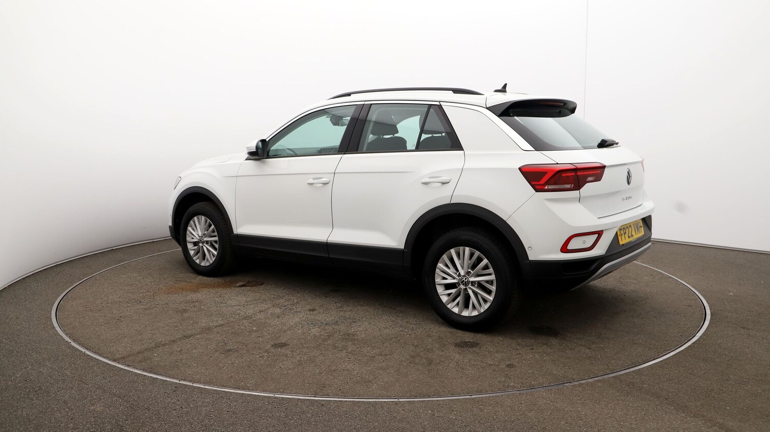 Used Volkswagen T-Roc for sale - 76809742: Photo 28