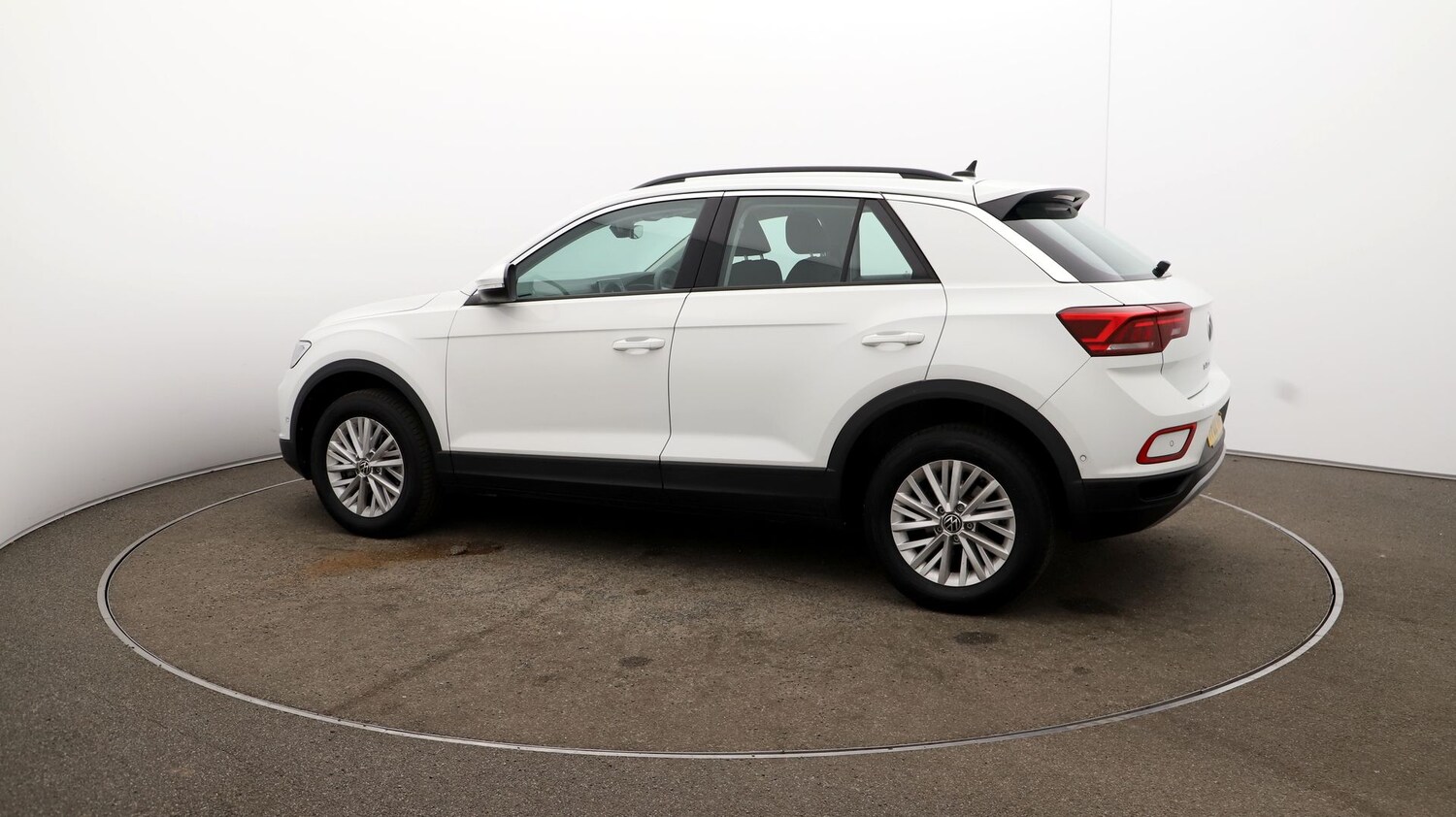 Used Volkswagen T-Roc for sale - 76809742: Photo 40
