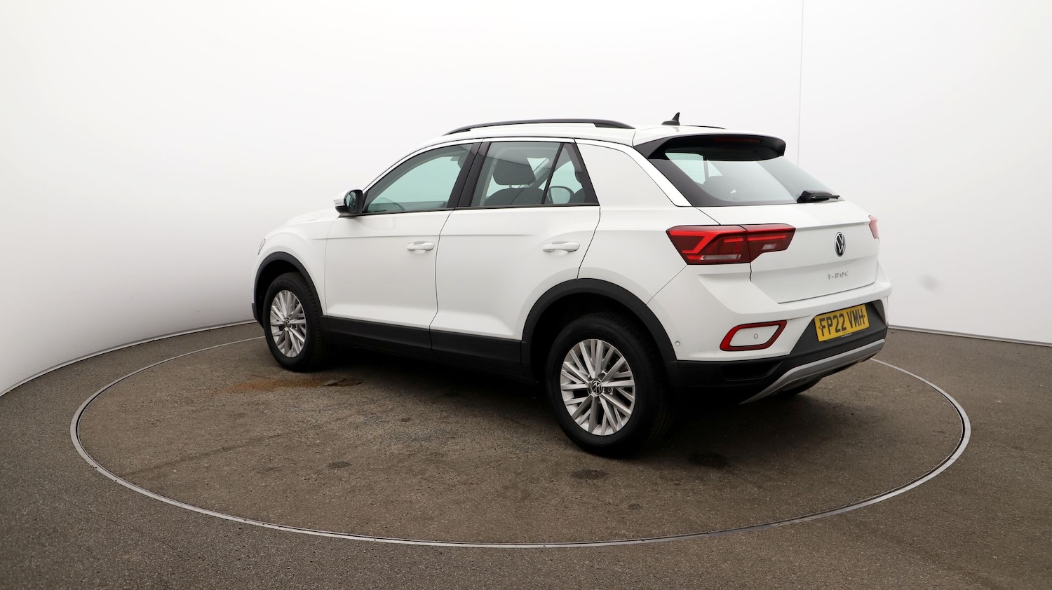 Used Volkswagen T-Roc for sale - 76809742: Photo 56
