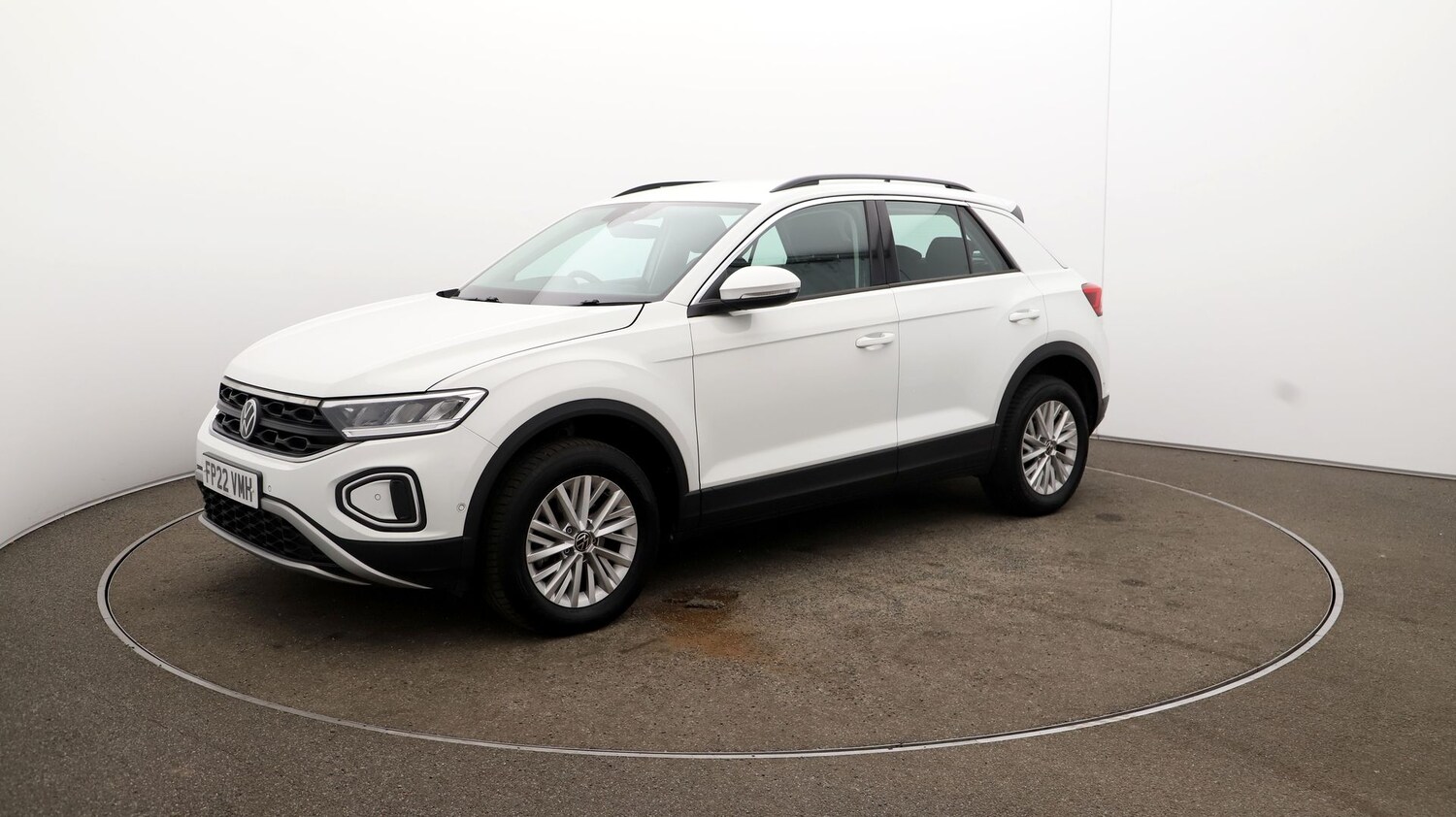 Used Volkswagen T-Roc for sale - 76809742: Photo 61