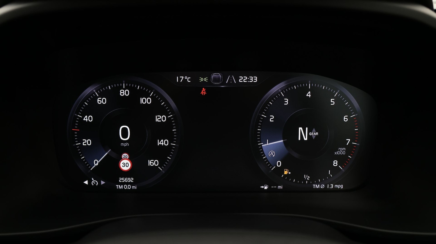 Used Volvo XC40 2021 for sale - 77325943: Photo 10