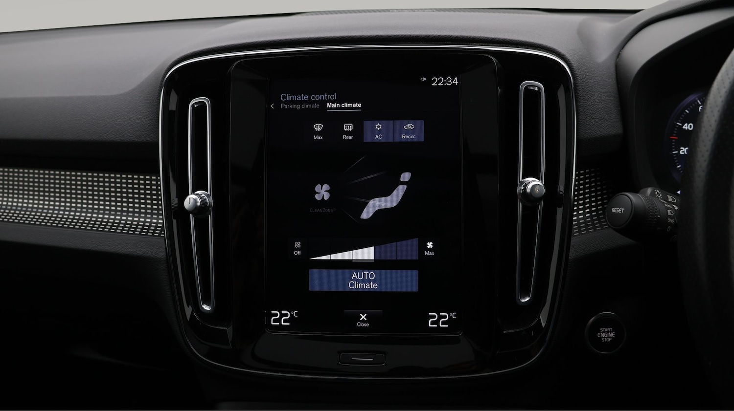 Used Volvo XC40 2021 for sale - 77325943: Photo 12